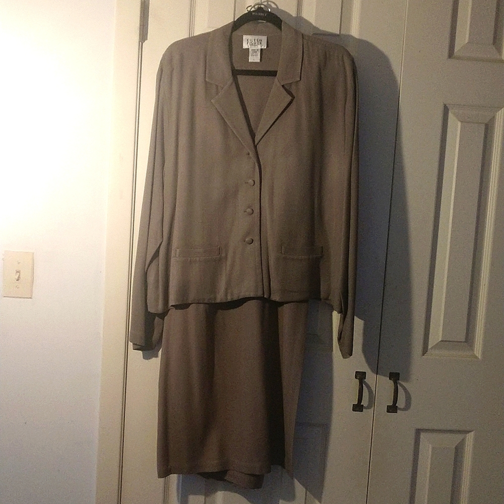 Eileen Fisher Silk  2pc Jacket & Maxi Skirt